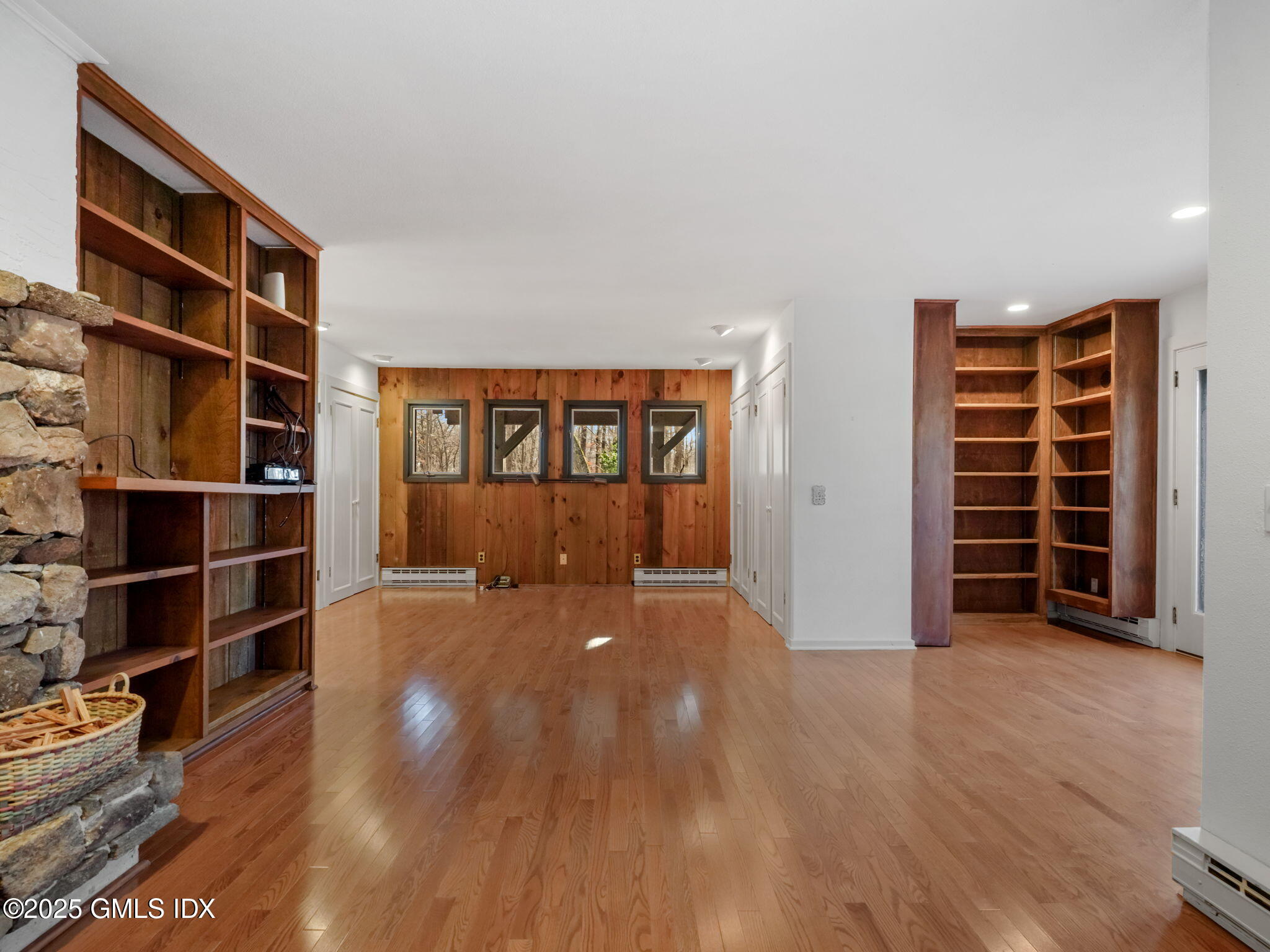 484 Cognewaugh Road Cos Cob, CT 06807 - Photo 22 of 35 31-web-or-mls-484-cognewaugh-rd