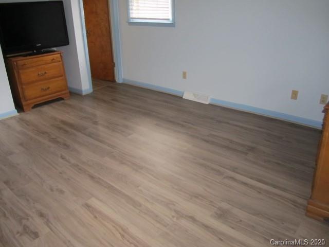 2994 Laboratory Road Lincolnton, NC 28092 - Photo 11 of 27 Gallery Image 11