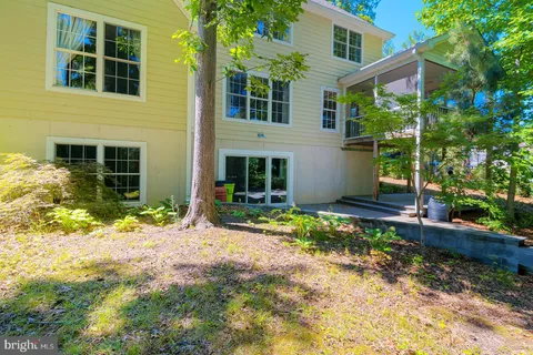$839,000 | 142 West Shore Drive, Milton, DE 19968