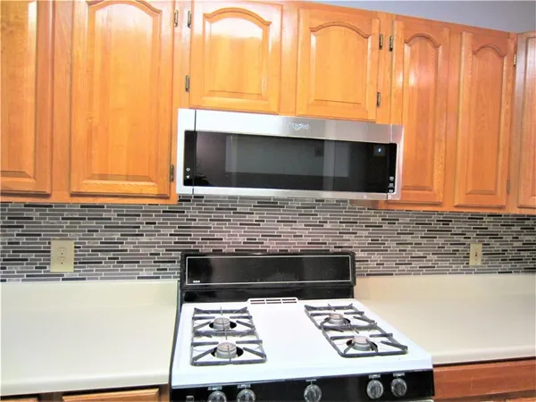 $2,000 | 501 Mounts Avenue, Denton, TX 76201