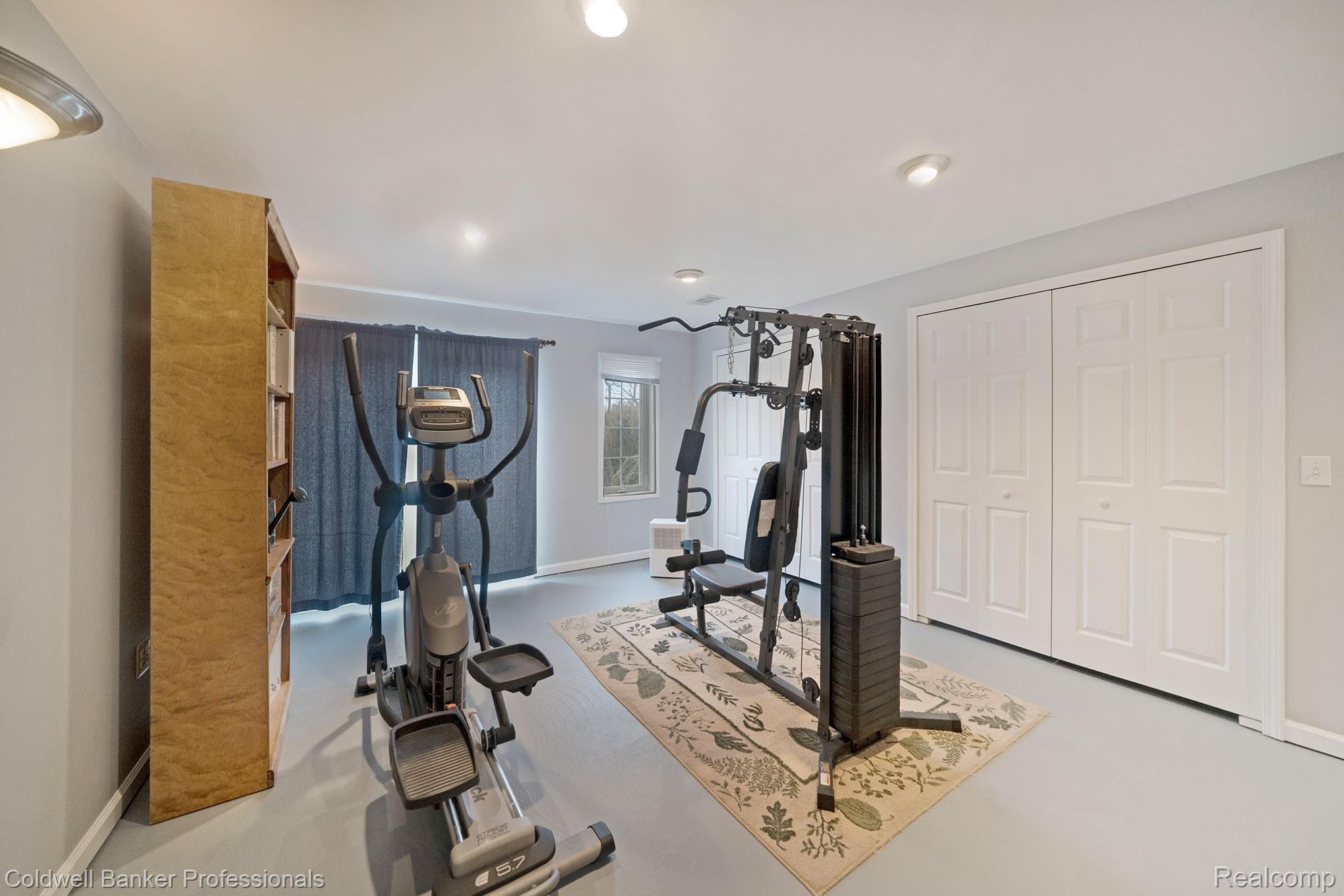 6514 Fish Lake Road North Branch, MI 48461 - Photo 18 of 39 Finished Basement.jpg