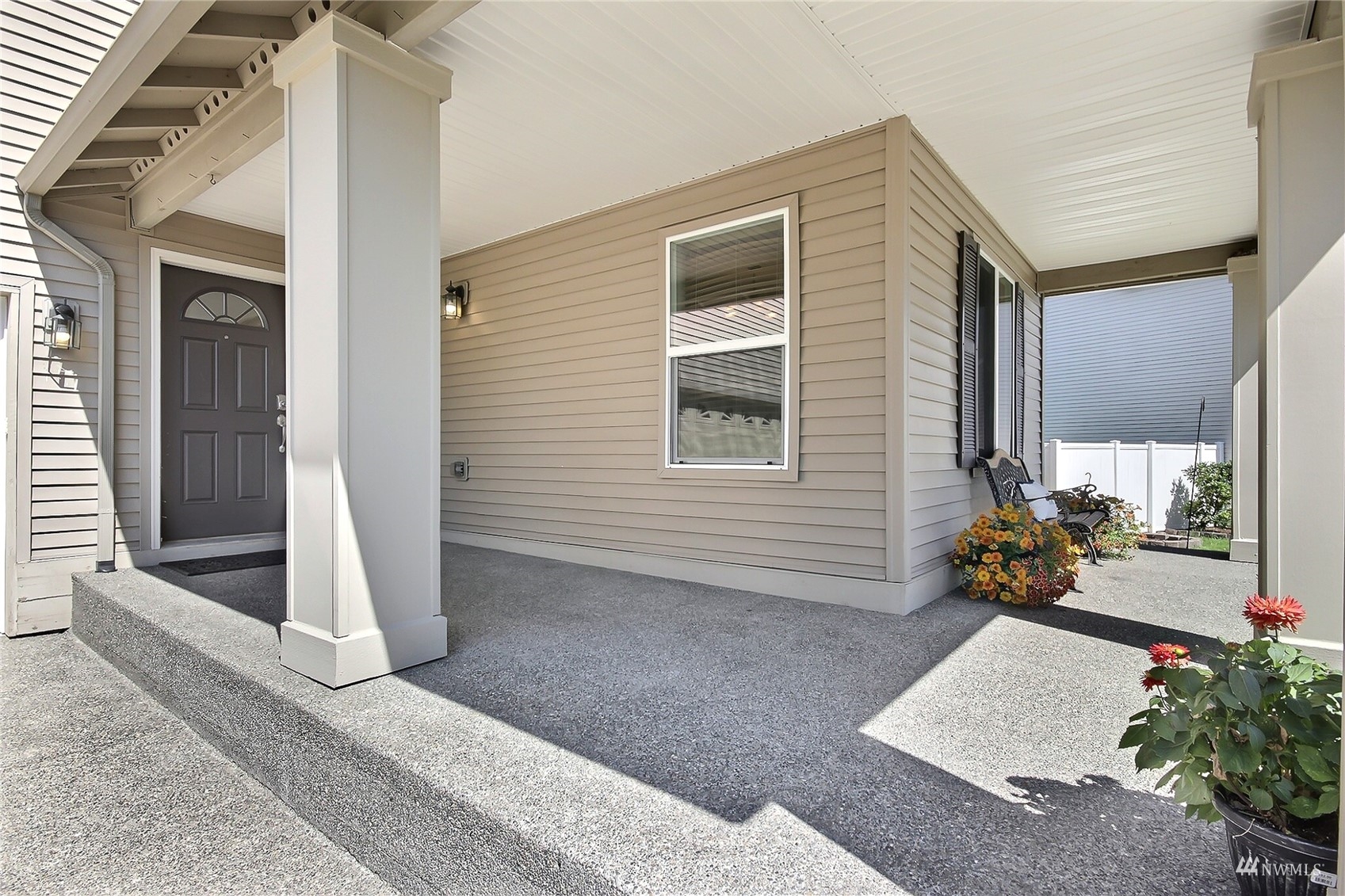 3143 Walker Road DuPont, WA 98327 - Photo 4 of 24