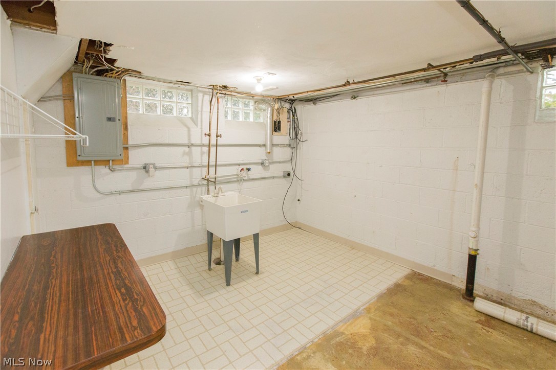 21864 Eaton Road Cleveland, OH 44126 - Photo 32 of 33 Gallery Image 32
