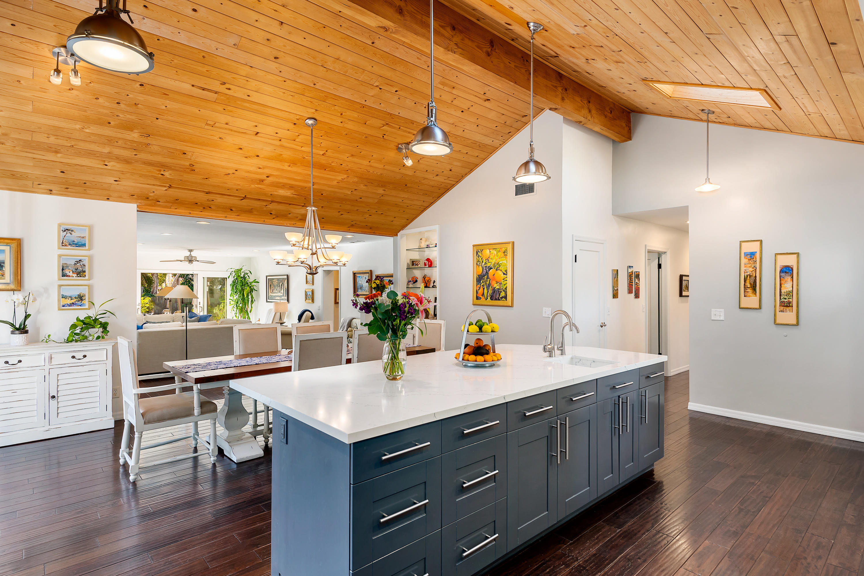 2437 Murrell Road Santa Barbara, CA 93109 - Photo 2 of 7 10 - Kitchen