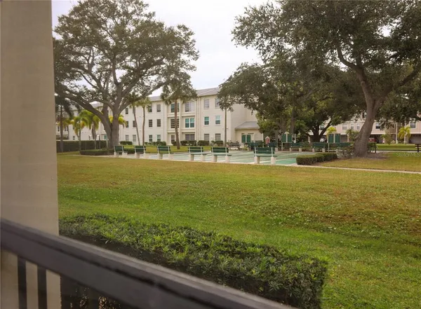 $209,900 | 2700 Bayshore Boulevard, Unit 2105, Dunedin, FL 34698