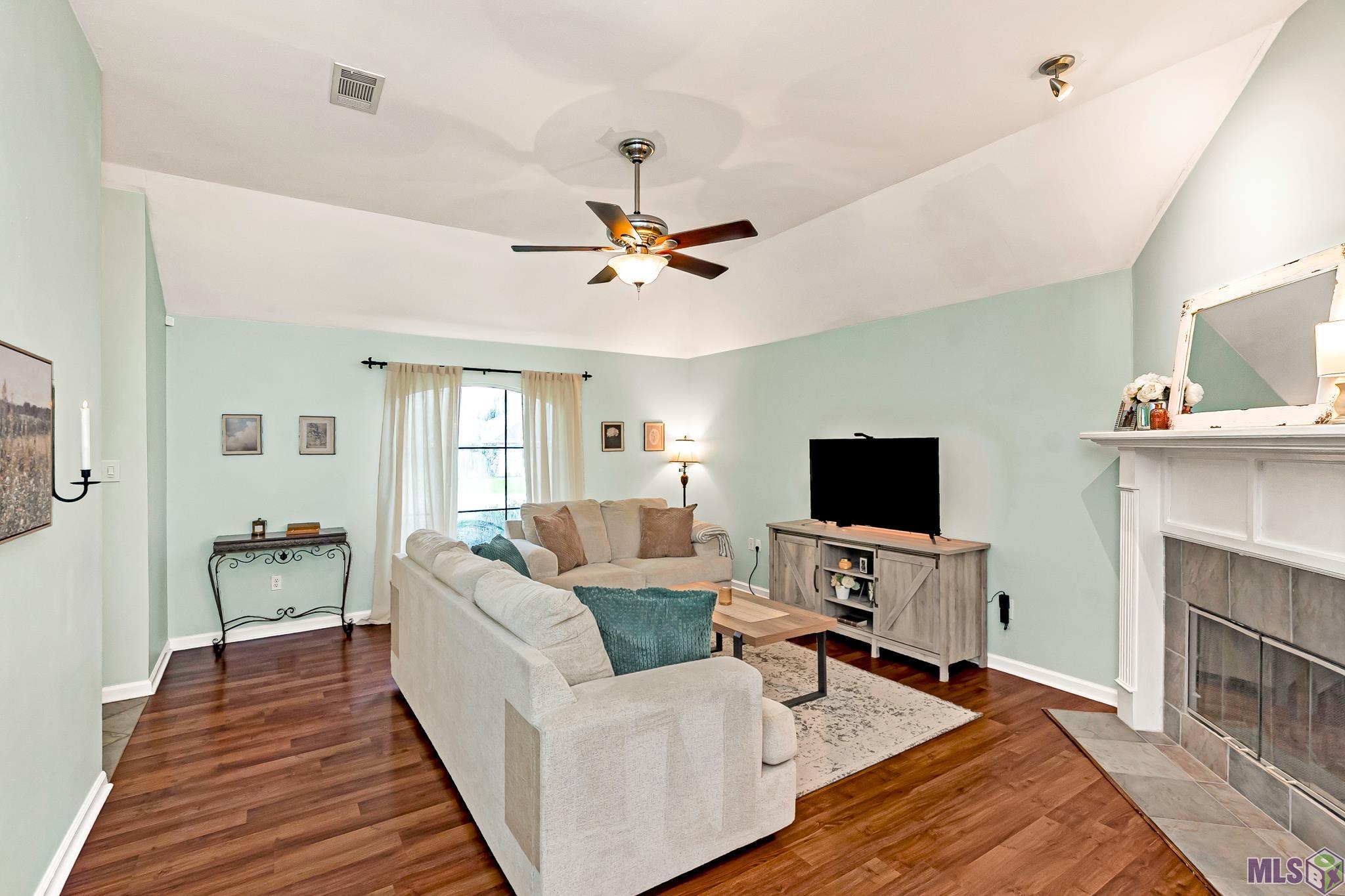 7635 Recorder Drive Baton Rouge, LA 70817 - Photo 5 of 26 Gallery Image 5