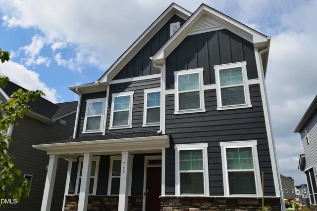 $2,450 | 740 Longleaf Grove Lane, Knightdale, NC 27545