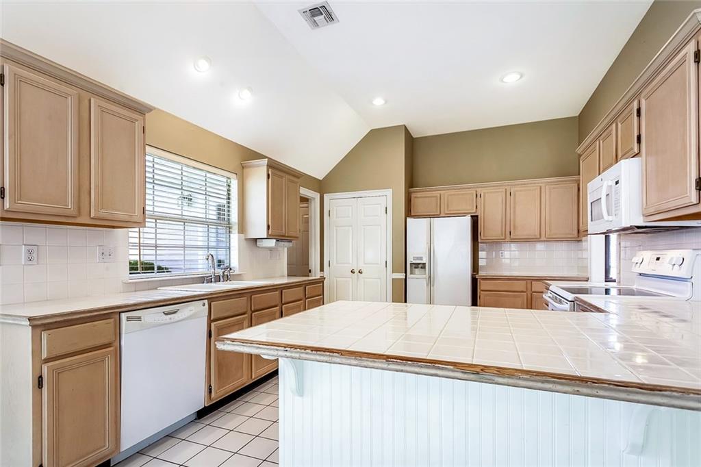 2072 West Ridge Drive Mandeville, LA 70448 - Photo 6 of 26 Gallery Image 6