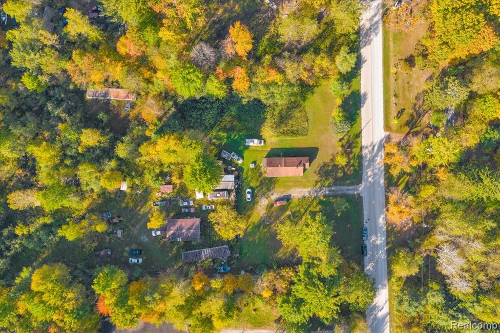 6417 Dove Road Smiths Creek, MI 48074 - Photo 5 of 17