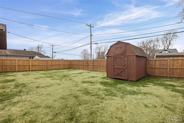 $174,900 | 9 North Main Street, Moro, IL 62067