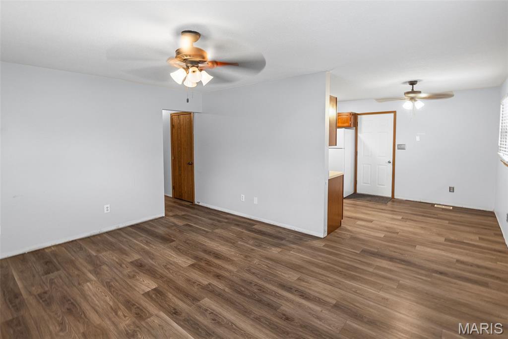 9 North Main Street Moro, IL 62067 - Photo 6 of 27