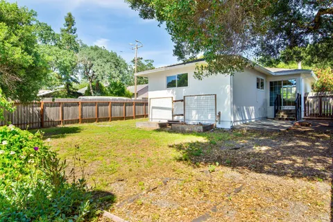 $595,000 | 1000 Central Avenue, Sonoma, CA 95476