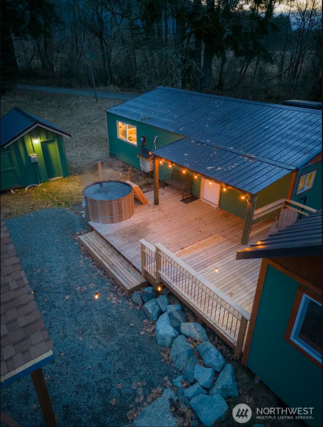 128 Kauer Road Randle, WA 98377 - Photo 3 of 20