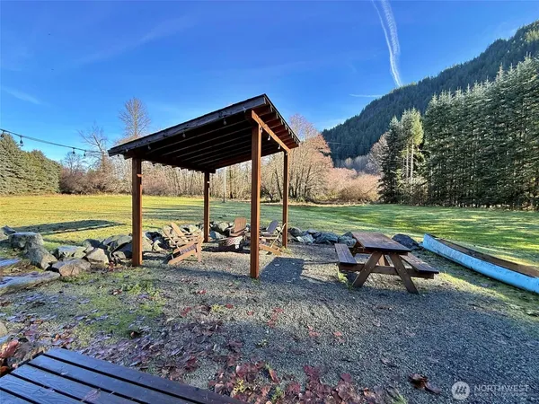 $520,000 | 128 Kauer Road, Randle, WA 98377