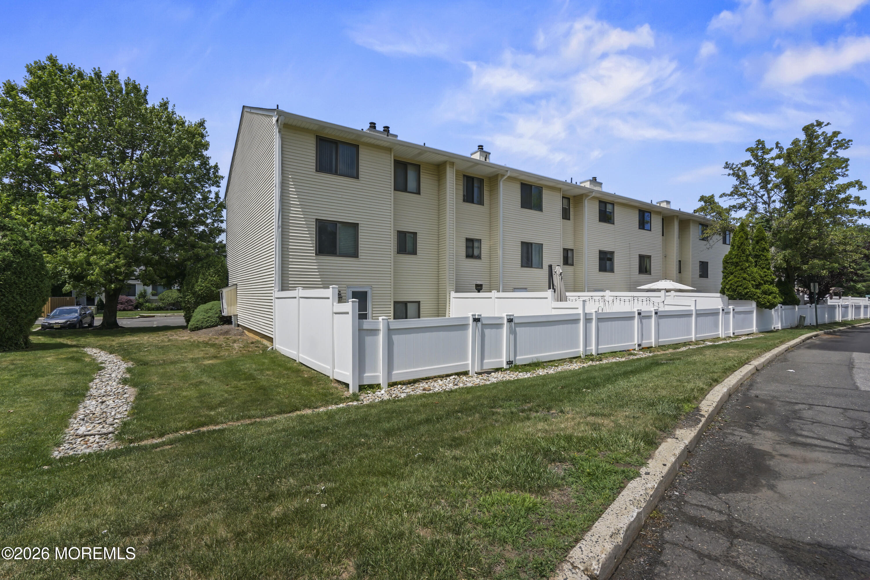 318 Middlewood Road Middletown, NJ 07748 - Photo 32 of 35 318 Middlewood Rd