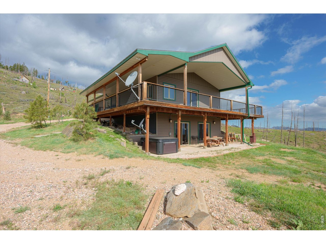 1291 Little Whale Road Bellvue, CO 80512 - Photo 3 of 43