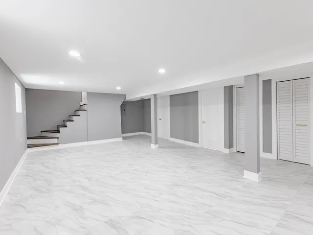 a view of empty room