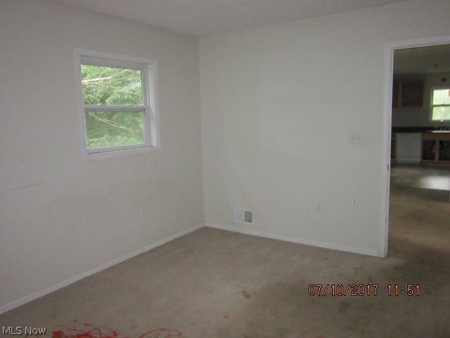 3715 Highland Road Cleveland, OH 44111 - Photo 14 of 24 Gallery Image 14