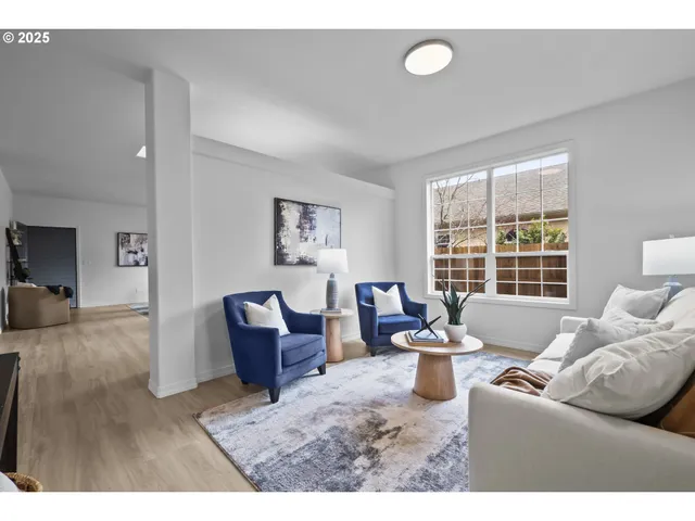 $467,900 | 240 Norway Street, Silverton, OR 97381