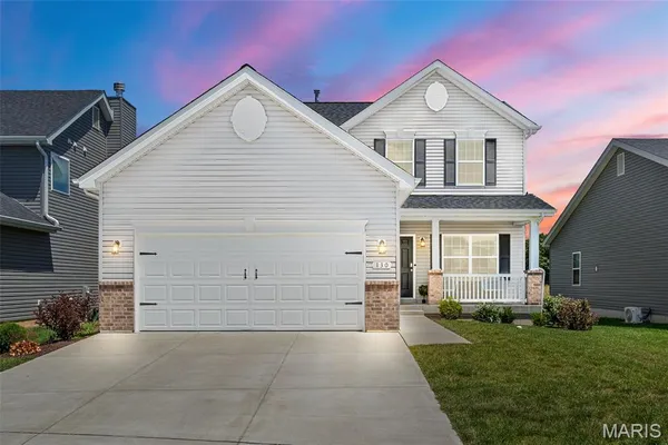 $369,900 | 130 Liberty Valley Drive, Foristell, MO 63348