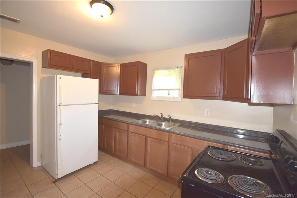 3912 Plainview Road Charlotte, NC 28208 - Photo 7 of 12 Gallery Image 7