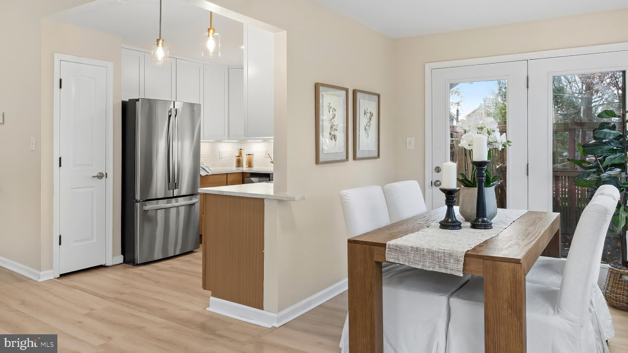 4937 Aspen Street Shady Side, MD 20764 - Photo 4 of 40