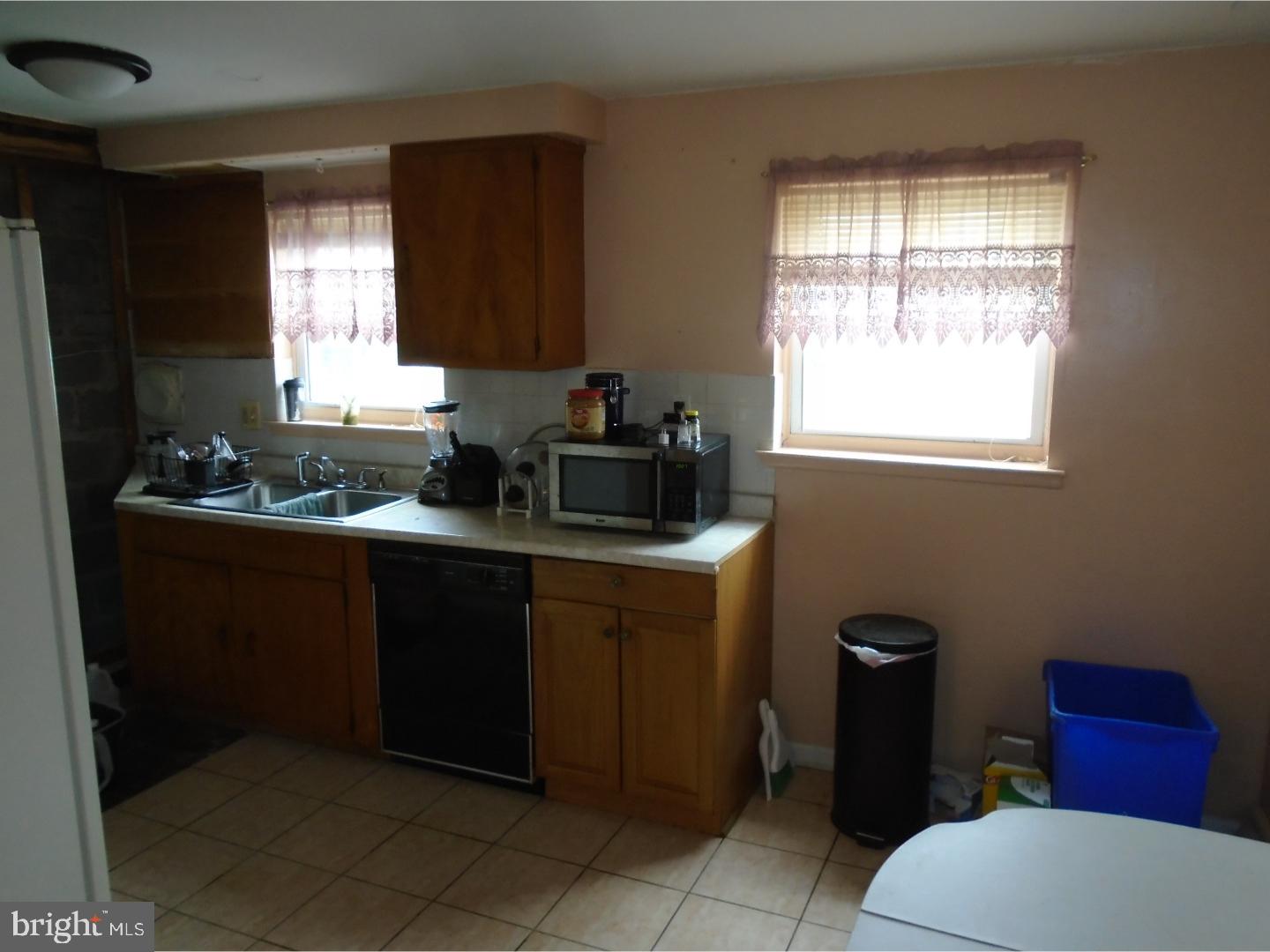 2746 Welsh Road Philadelphia, PA 19152 - Photo 4 of 13 Gallery Image 4