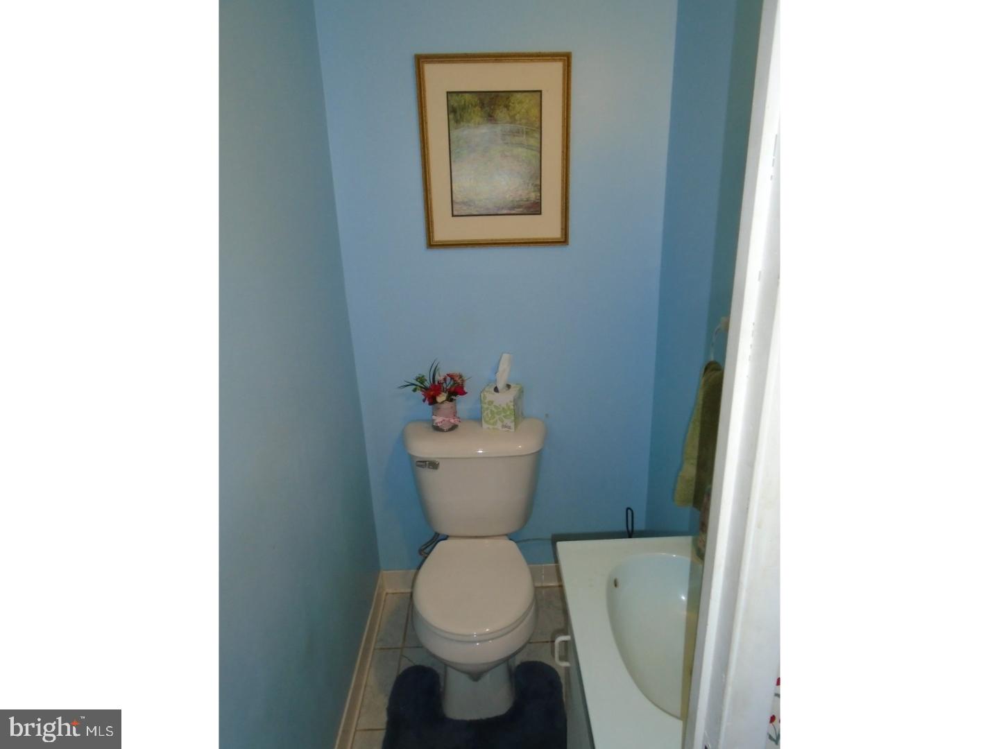 2746 Welsh Road Philadelphia, PA 19152 - Photo 9 of 13 Gallery Image 9