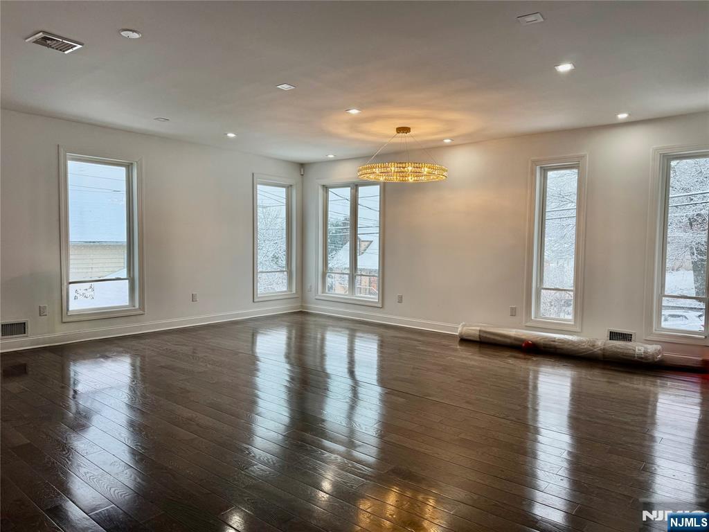 230-232 Emerson Avenue Paterson, NJ 07502 - Photo 5 of 17