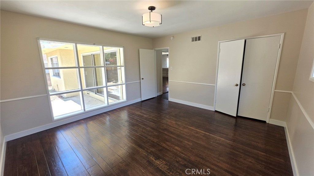 6034 South Kings Road Los Angeles, CA 90056 - Photo 17 of 22