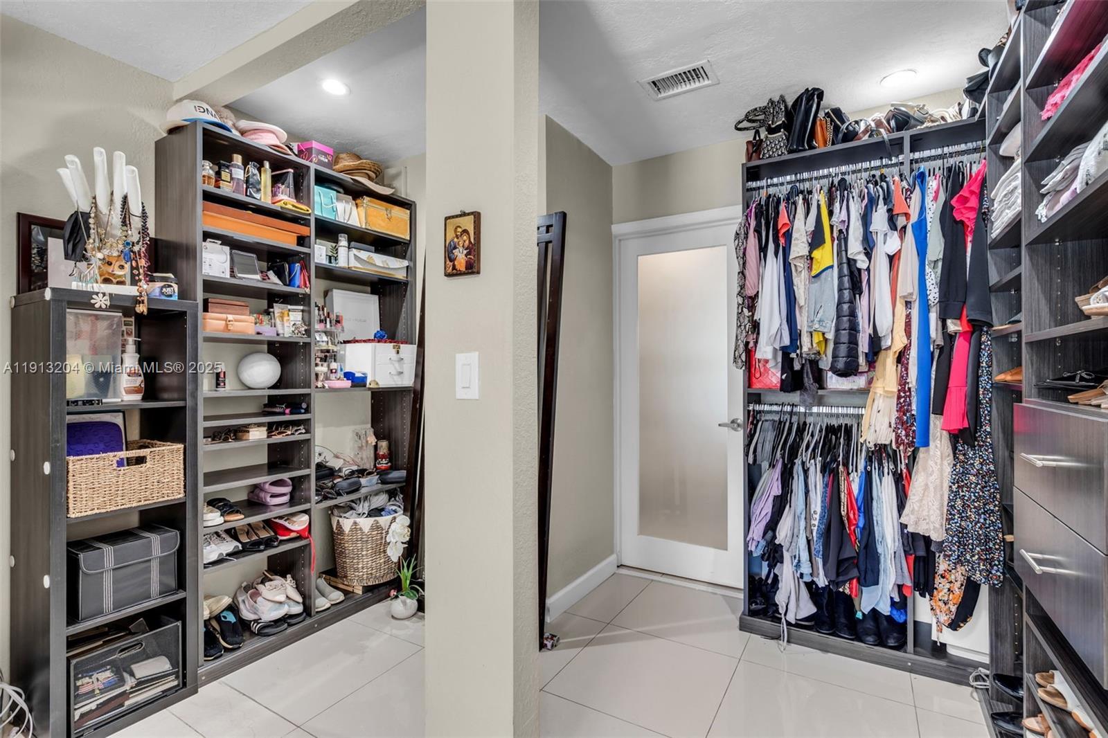 302 Northwest 100th Street Miami, FL 33150 - Photo 18 of 29