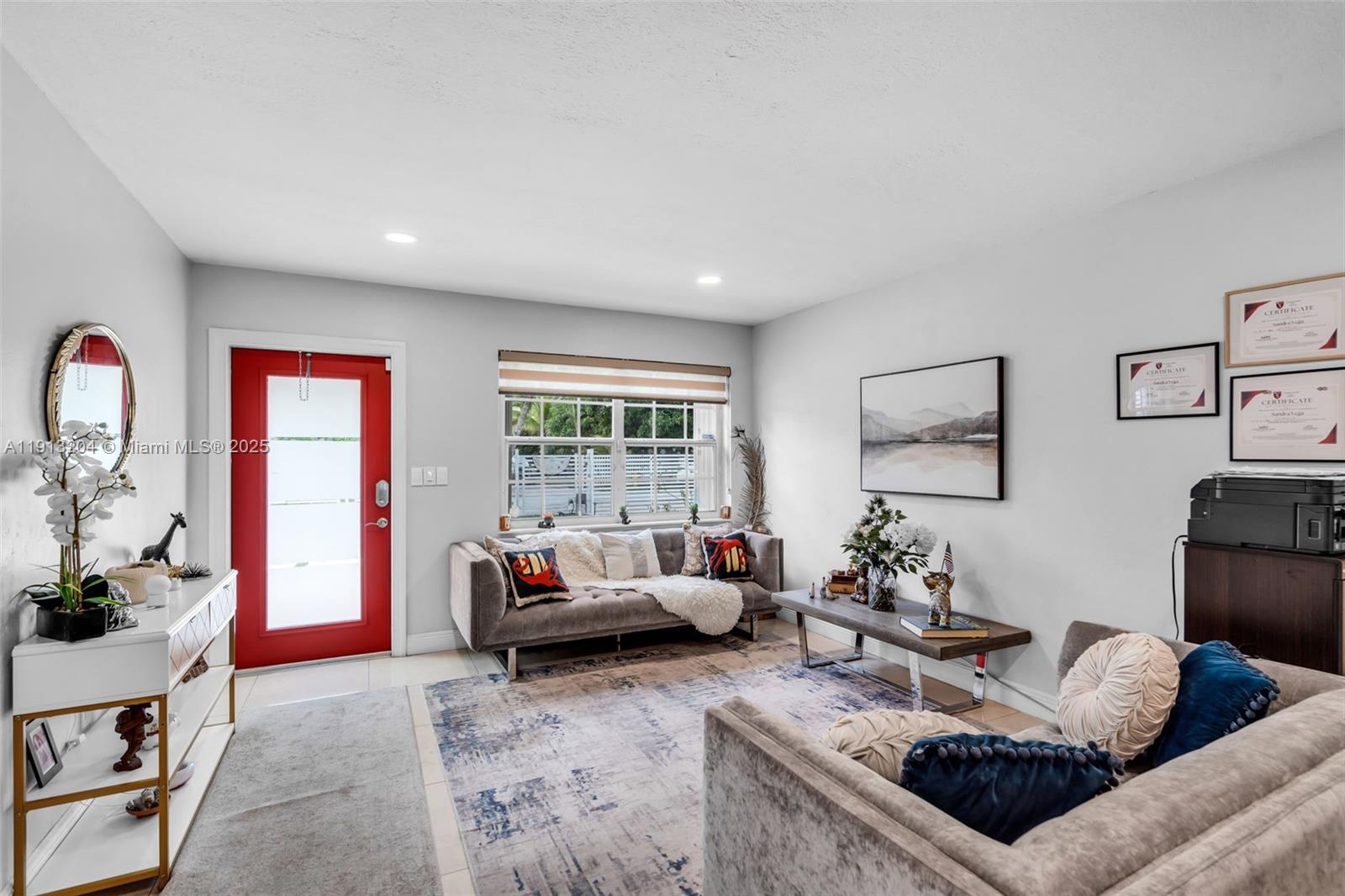 302 Northwest 100th Street Miami, FL 33150 - Photo 6 of 29