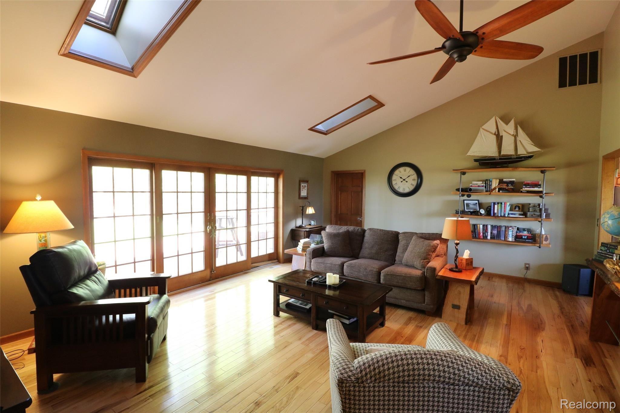8193 Binden Road Silverwood, MI 48760 - Photo 6 of 38 IMG_9228.JPG