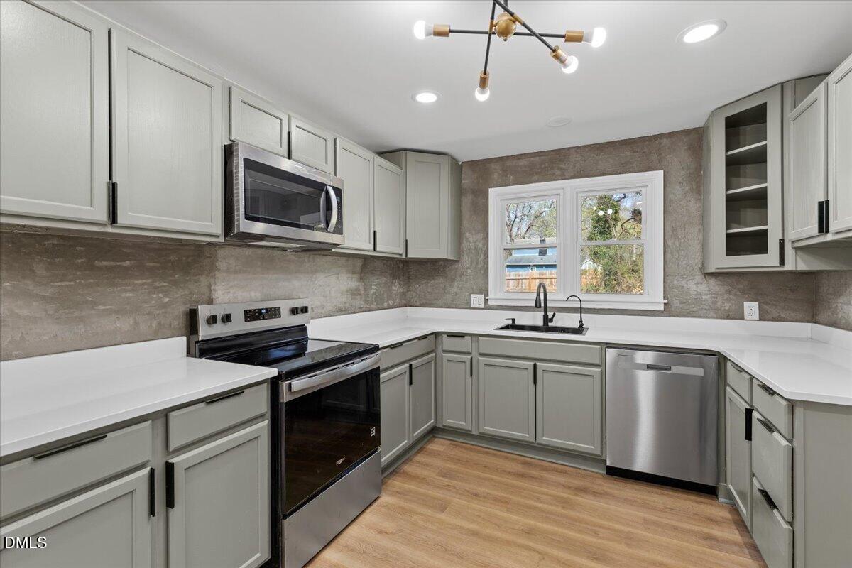 548 West Spring Street Henderson, NC 27536 - Photo 8 of 30 10-IMG_4976