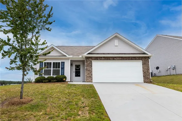 $295,000 | 27 Karkinnen Court, Pendleton, SC 29670