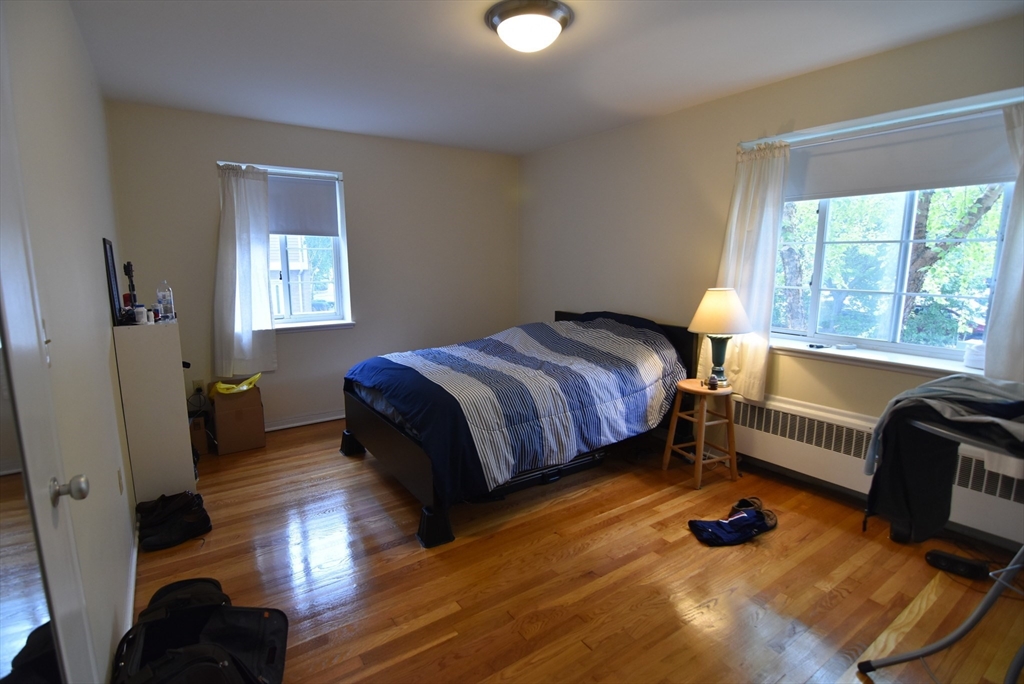 45 Green Street, Unit 2 Brookline, MA 02446 - Photo 6 of 7