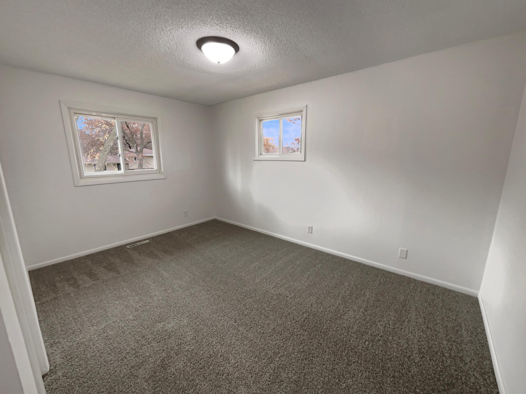 901 Oak Ridge Point Northeast Blaine, MN 55434 - Photo 18 of 22