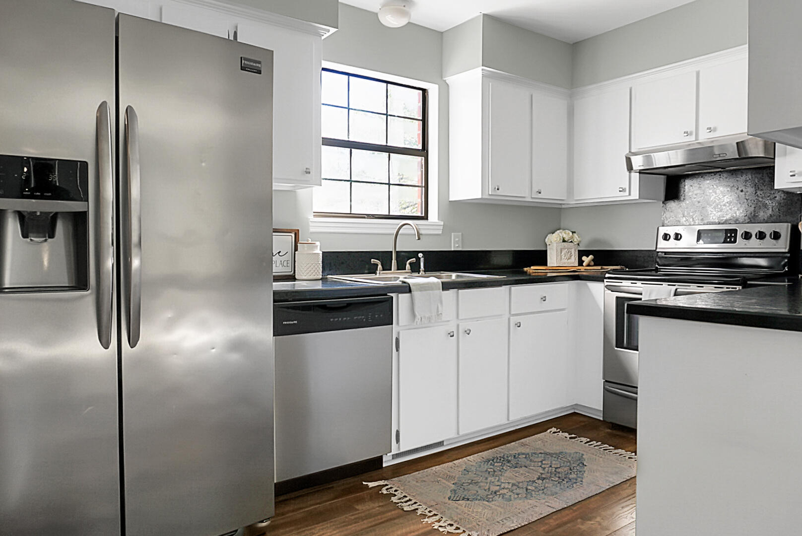 120 Sandy Drive Moncks Corner, SC 29461 - Photo 15 of 36 DSC07645