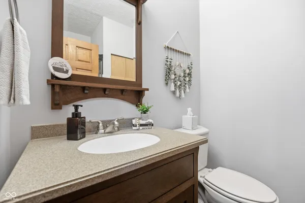 $715,000 | 1889 West County Road 1000 North, Lizton, IN 46149