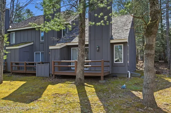 $204,900 | 16 Slalom White Haven, Lake Harmony, PA 18624
