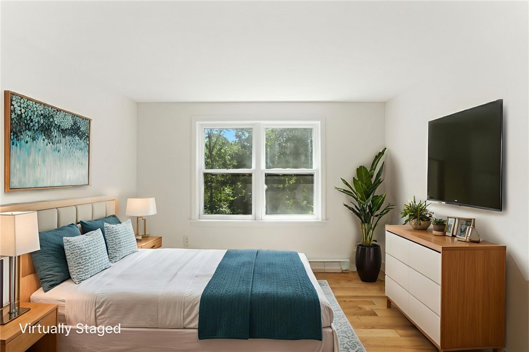 511 Kingstown Road Richmond, RI 02892 - Photo 20 of 37 Bedroom 2, First Floor