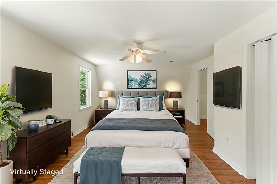 511 Kingstown Road Richmond, RI 02892 - Photo 26 of 37 2nd Floor Bedroom (3)