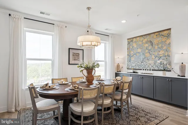 $704,999 | 14938 Deco Circle, Chantilly, VA 20151