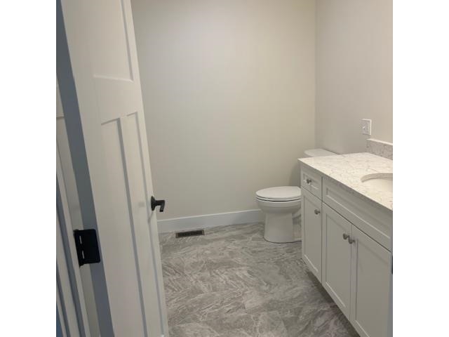 68 Mulberry Lane, Unit 8 Epping, NH 03042 - Photo 7 of 24