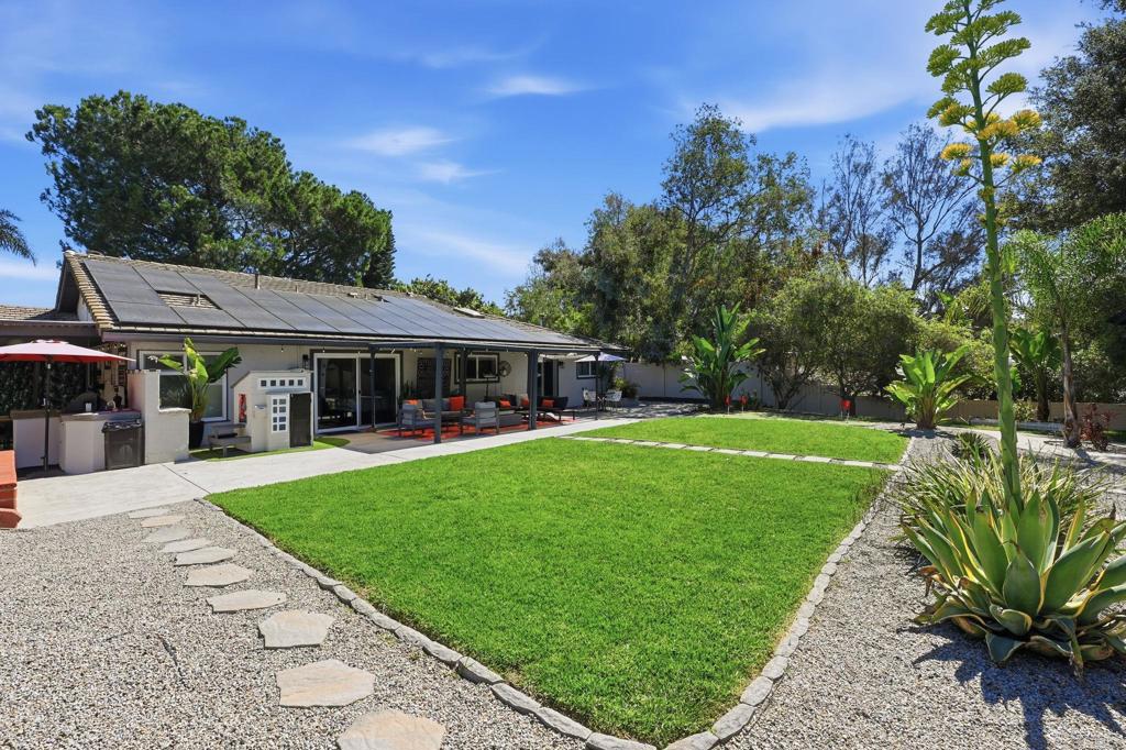 2455 Clearcrest Lane Fallbrook, CA 92028 - Photo 60 of 75