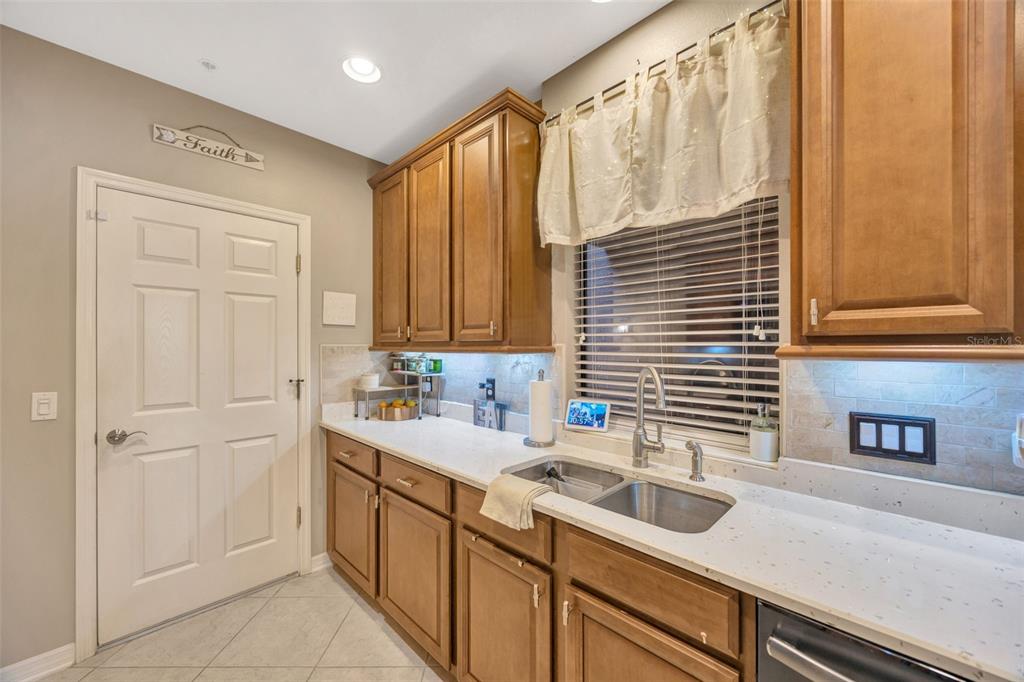 7339 Skybird Road, Unit 7339 Bradenton, FL 34209 - Photo 15 of 31