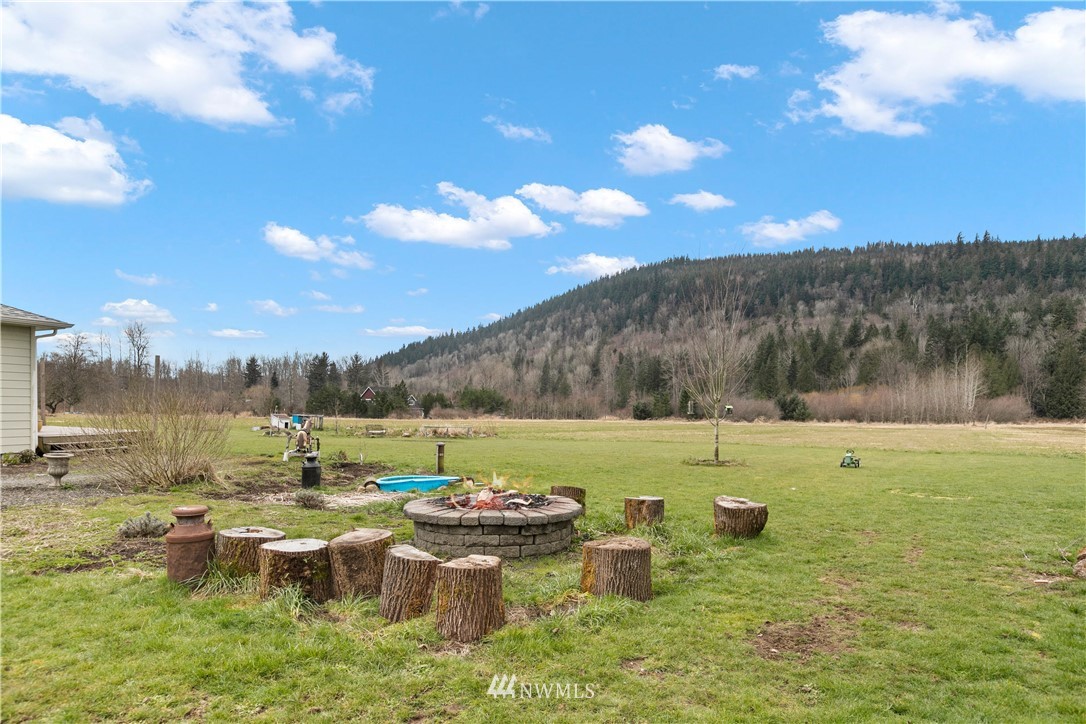 3995 Squalicum Lake Road Bellingham, WA 98226 - Photo 22 of 35 Gallery Image 22