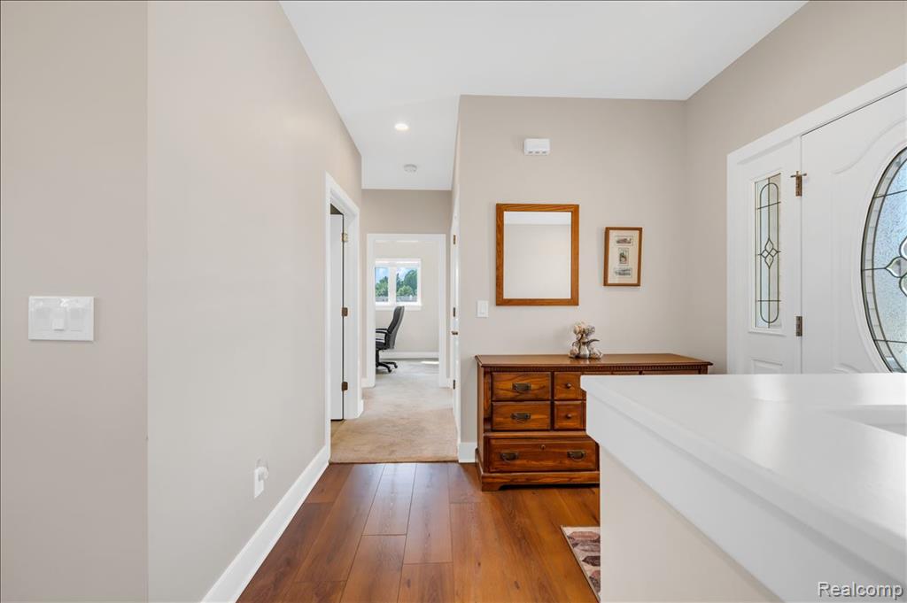 4266 McCandlish Road Grand Blanc, MI 48439 - Photo 12 of 68