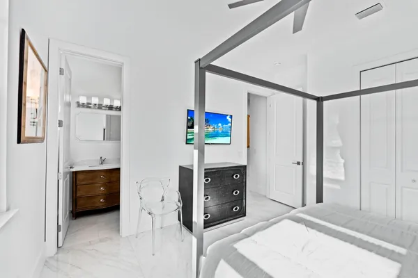 $3,495,000 | 7833 Sabal Lake Drive, Port St. Lucie, FL 34986