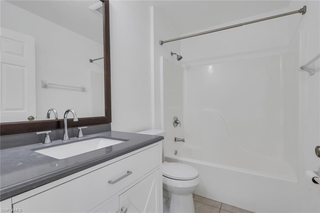 160 19th Street Southwest Naples, FL 34117 - Photo 23 of 49